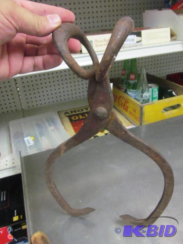 lot 27 image: Vintage Ice Tongs