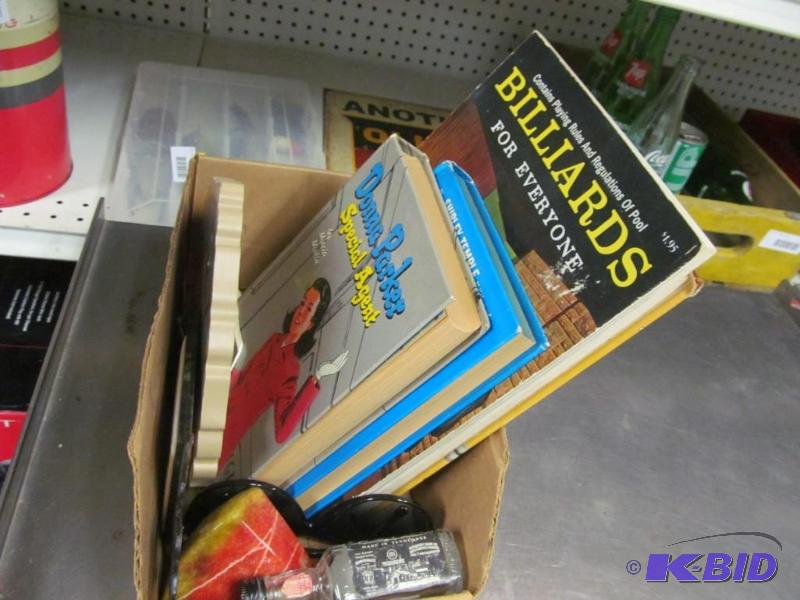 lot 41 image: Lot of misc items and books