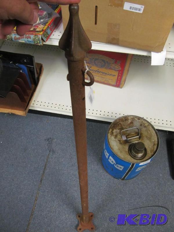 lot 51 image: Vintage steel flag mast