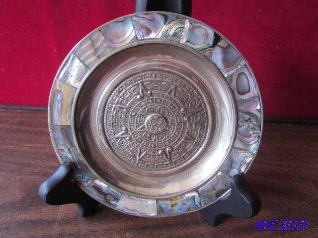 5 inch round Alpaca Mexico silver and Mother ...