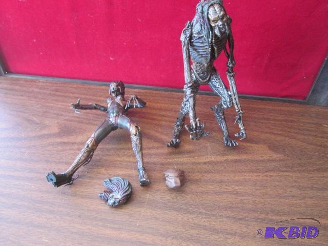 Lot of (2) vintage McFarlane Spawn figures wi...