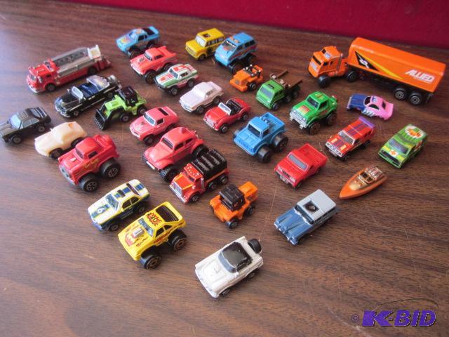 Large lot of 30 vintage Micro Machines.&nbsp...