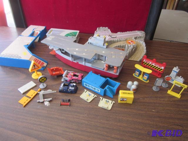Lot of vintage Micro Machine toys and accesso...