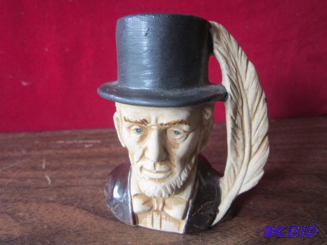 4 inch ceramic bust of Abraham Lincoln.&nbsp...