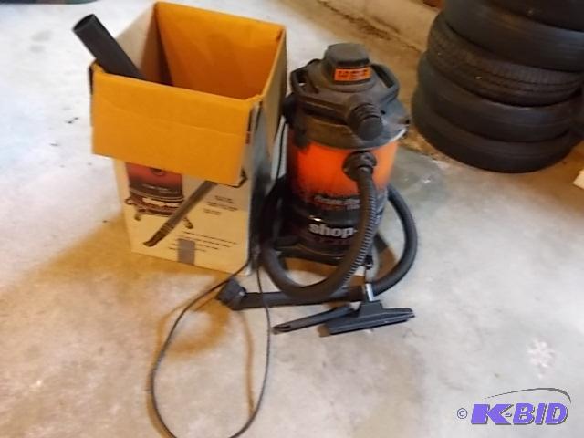 lot 100 image: Shop Vac With Attachments...