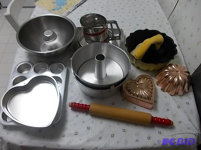 lot 46 image: Lot Of Bakeware, Rolling Pin, Sifter, Related...