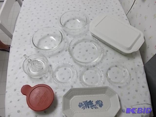 lot 56 image: Pie Plates, Glass Juicer, Casseroles, Pfaltzg...