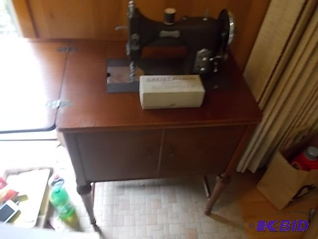 lot 71 image: Vintage &quotDomestic" Sewing Machine W...