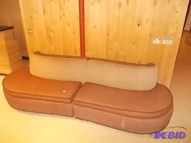 lot 86 image: 2-Piece Vintage Sofa (Approximately 9 Long) ...