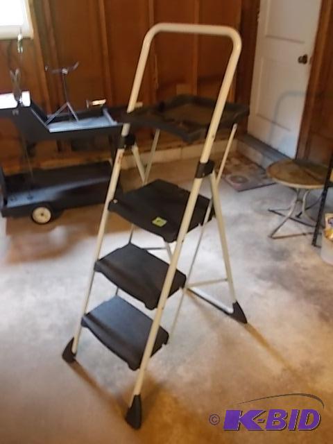 lot 97 image: 5 Painting Ladder...