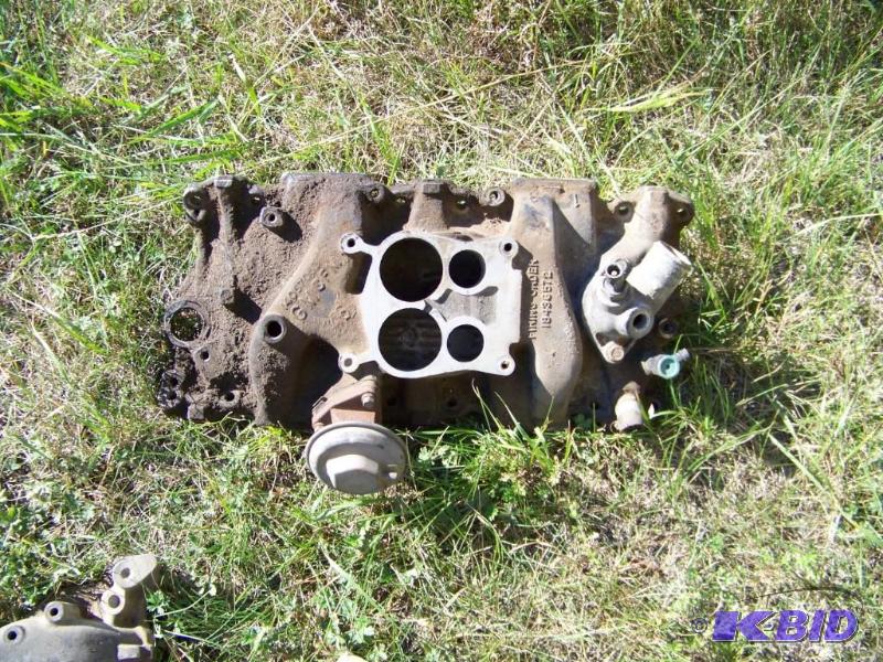 lot 54 image: GM aluminum Intake manifold
