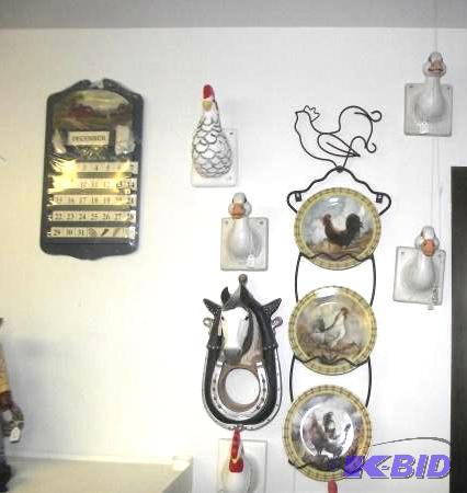 Large Quantity Of Wall Hanging GiftDisplay P...