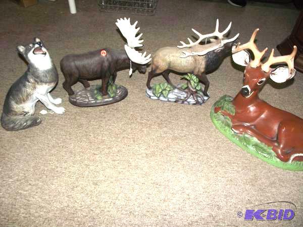 Approximately 12&quot Tall GiftDisplay Piec...