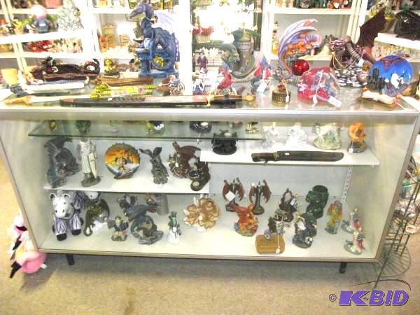 Very Large Quantity Of GiftDisplay Pieces   ...