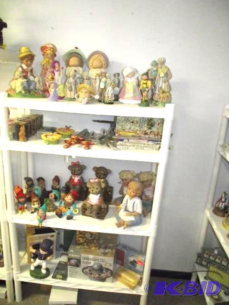 Large Quantity Of GiftDisplay Pieces   This ...