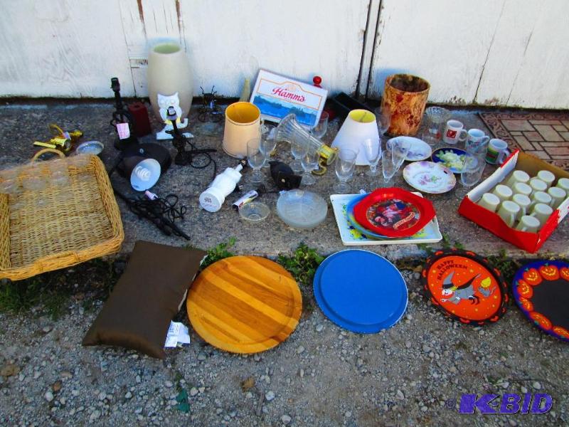 huge mixed lot of glasses, plates, wine glass...