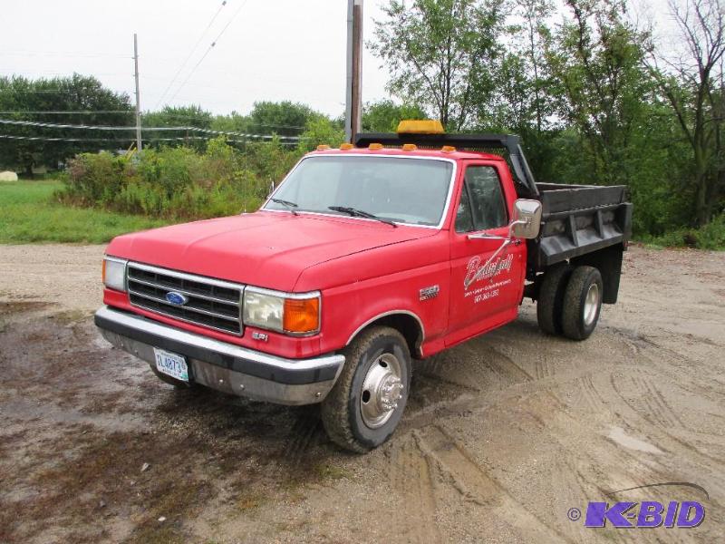 lot 1 image: Year 1988 Make Ford Model F350 Vehicle Typ...