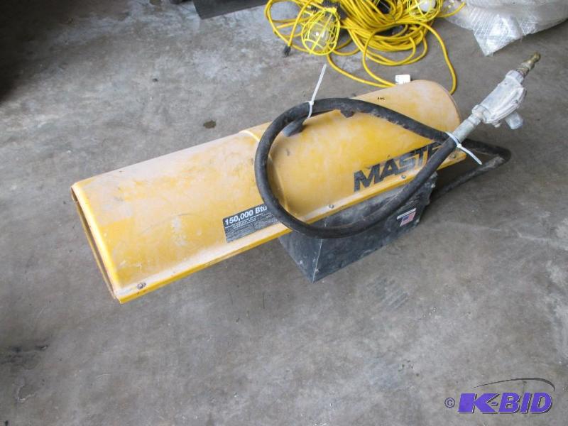 lot 106 image: Master natural gas heater, 150,000 btu, good ...
