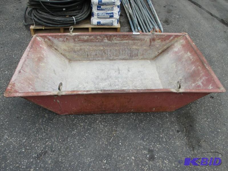 lot 146 image: Large mixing tub...