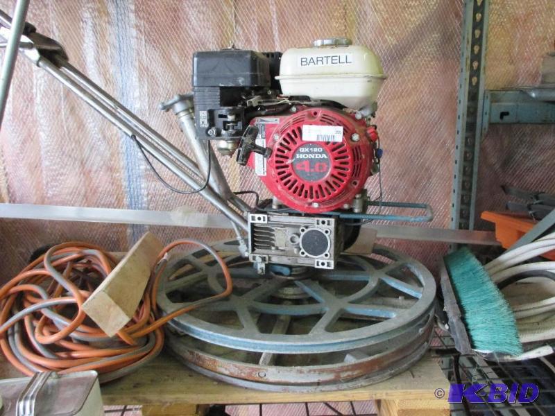 lot 155 image: Small edger cement finishing trowel, very goo...