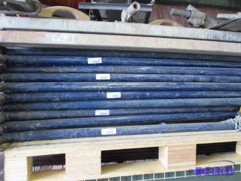 lot 161 image: 2 3 tall scaffolding ends and crossbraces...