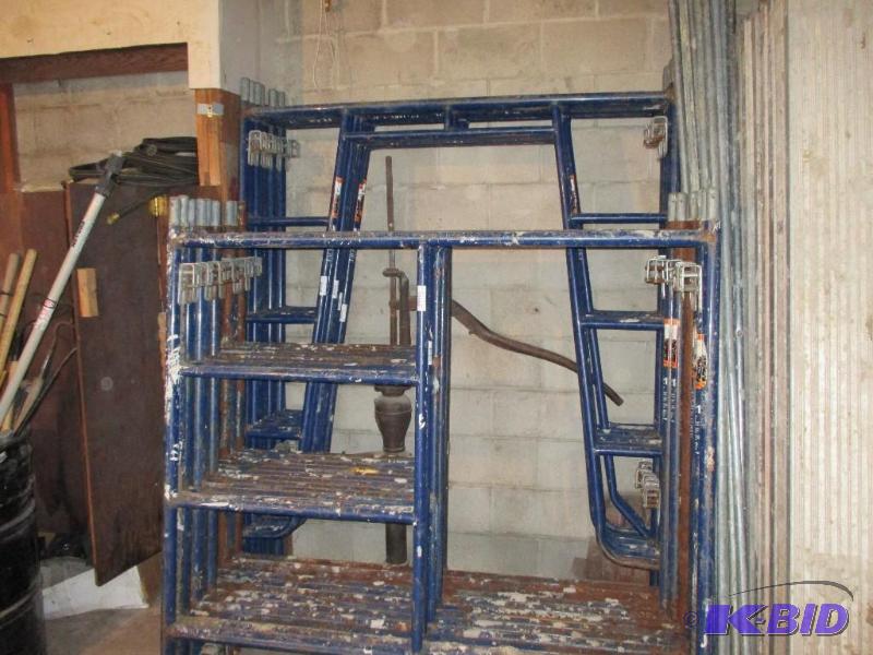 lot 67 image: 2 6 walk through Scaffolding ends and 2 cros...