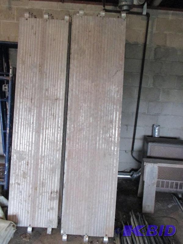 lot 86 image: All aluminum scaffolding Plank...