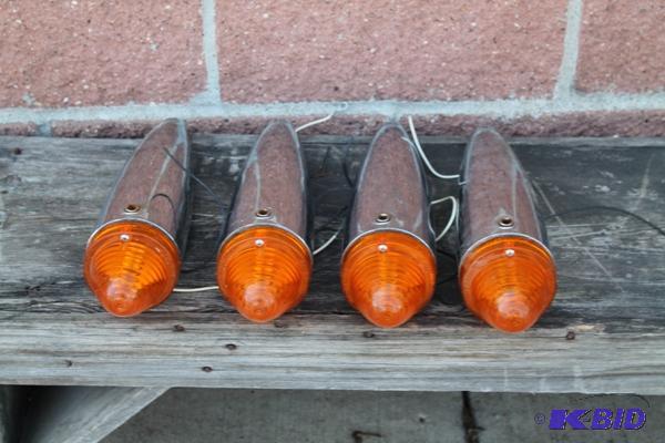 Truck Reflective Lights Lot Of 4 PCS Old Styl...