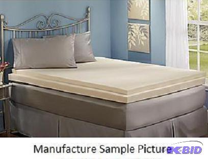 lot 104 image: Memory Foam Mattress Topper - 75 x 53 x 4 - M...