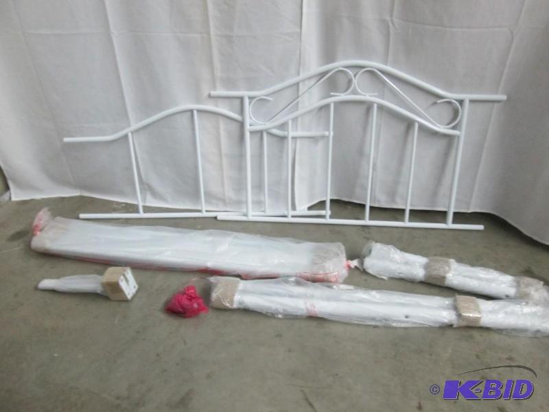 lot 24 image: Hillsdale Gavin Twin Bed