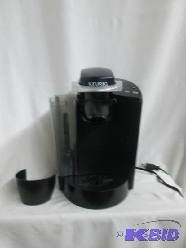 lot 26 image: Keurig Elite K-Cup Brewing System