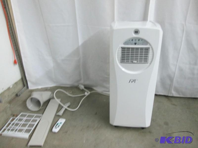 lot 29 image: SPT 9,000 BTU Portable AC w Heater