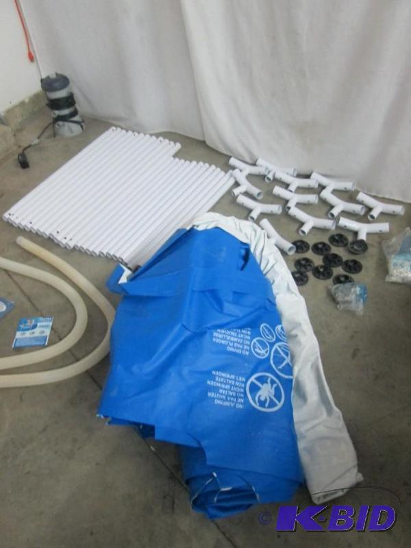 lot 4 image: Intex 12 x 30 Metal Frame Pool