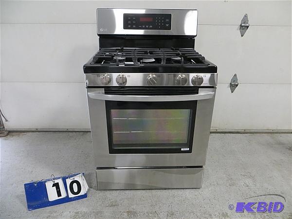 lot 10 image: LG LRG3093ST&nbspStainless Steel 30" Fr...