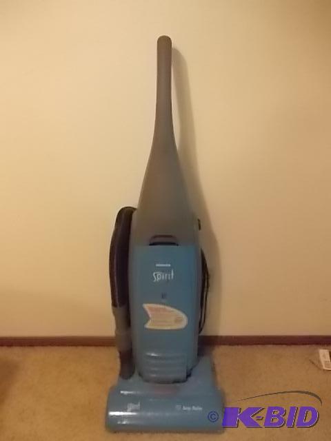 lot 15 image: Hoover Upright Vacuum With Manual...