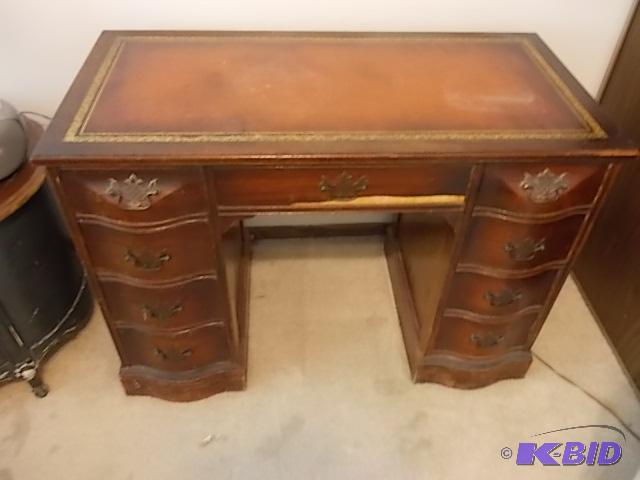 lot 46 image: Old Leather Top Desk...