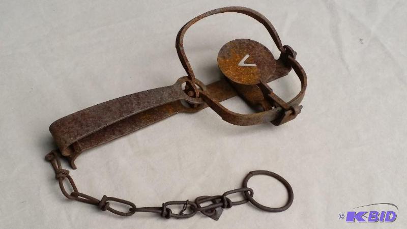 lot 20 image: Vintage animal trap...