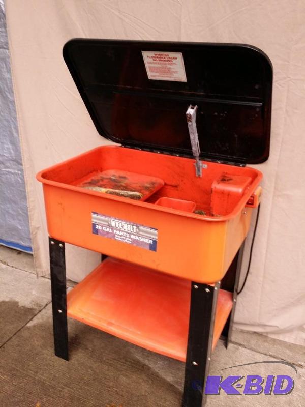 lot 30 image: Wel-Bilt&nbsp20 gallon parts washer with spr...