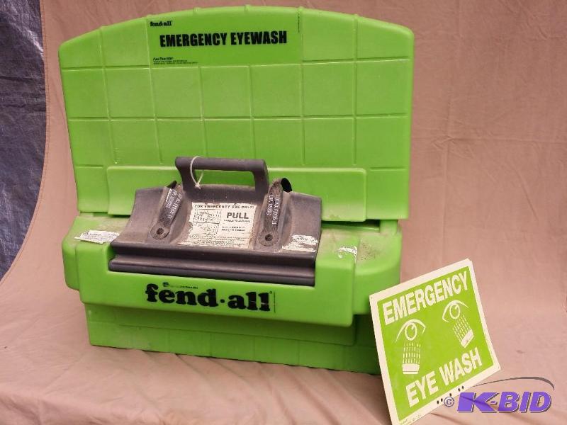 lot 32 image: Fend-All Emergency Eyewash station, good cond...