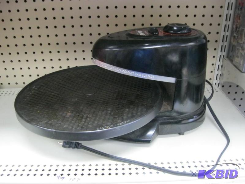 lot 171 image: Pizza Plus Cooker - untested...