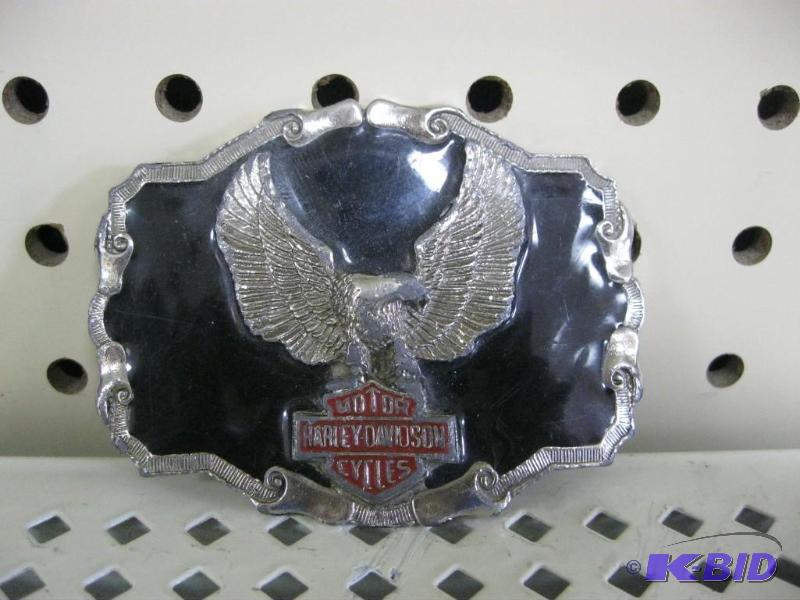 lot 45 image: Harley Davidson Belt Buckle...