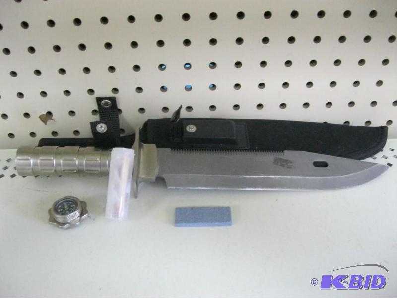 lot 47 image: Large Metal Survival Knife...