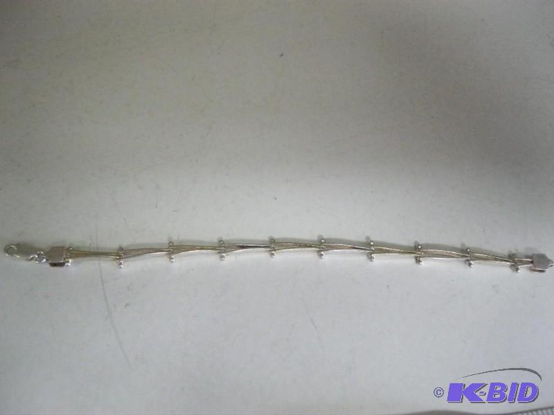 lot 83 image: Jewelry Bracelet...