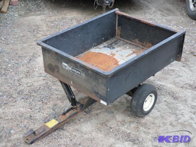 lot 7 image: Agri-Fab Utility &quot10" Lawn Tractor ...