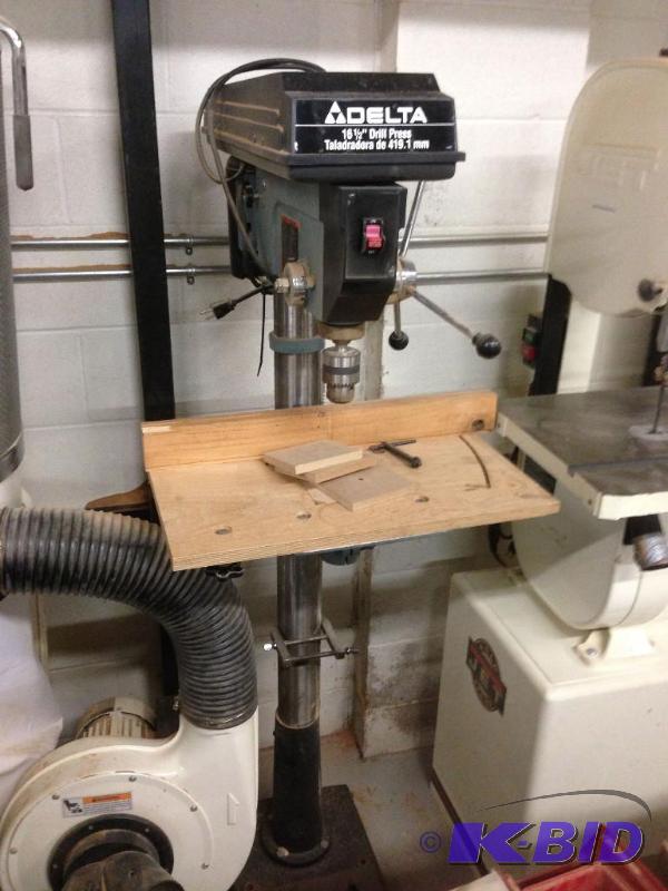 lot 24 image: Delta 16-12 Drill Press