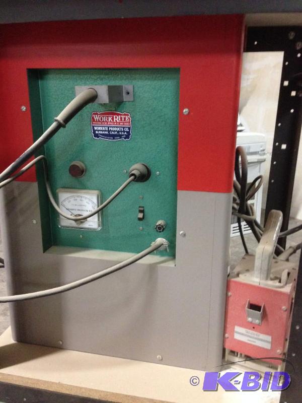 lot 26 image: Work rite wood welder