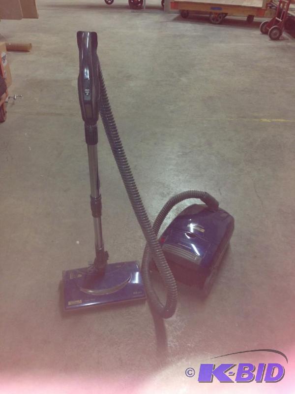 lot 66 image: Kenmore 12 amp Canister Vac