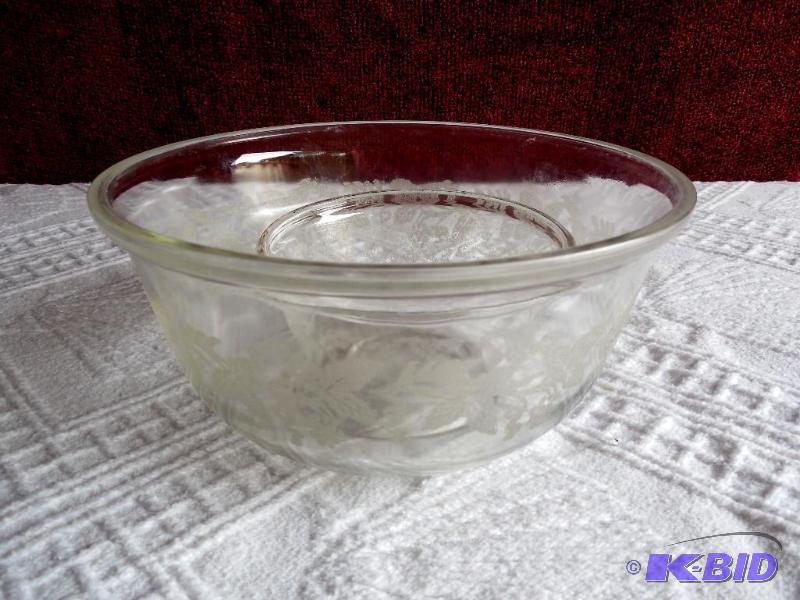 Set of 2 Vintage Frosted Mixing Bowls