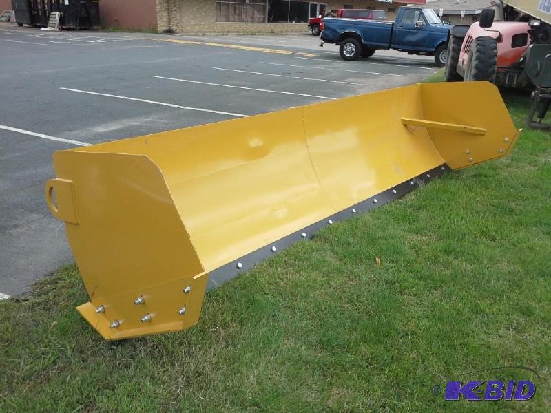 12 Wheel Loader Snow Pusher