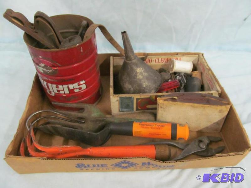 lot 166 image: Tool